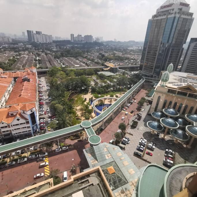 New-Sunwaylagoonfamilysuite-Highest Floor-2-4Pax-Netflix-Balcony-Superfastinternet Petaling Jaya Eksteriør billede